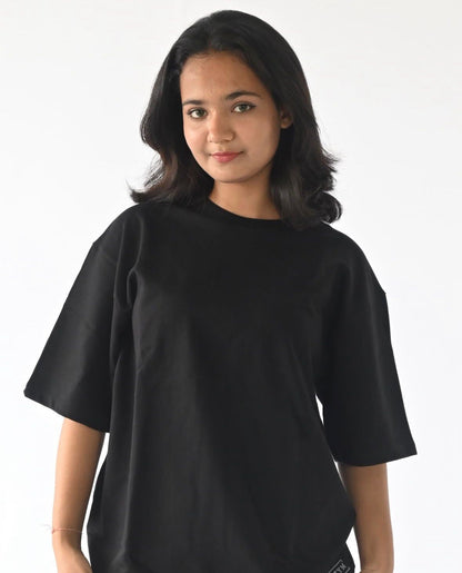 BLACK BOXY T SHIRT