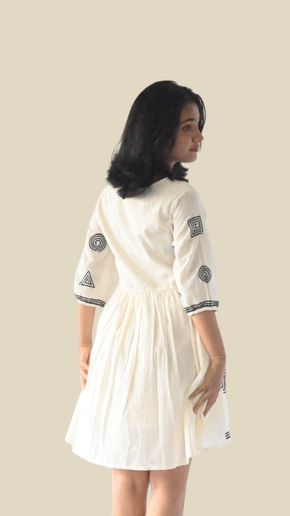 Cotton Embroidered Off white Short Dress | NTYM Ivory Echo Tunic